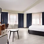 Hotel Four Points By Sheraton Siena