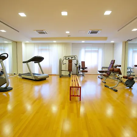 Four Points By Sheraton Hotel 4*