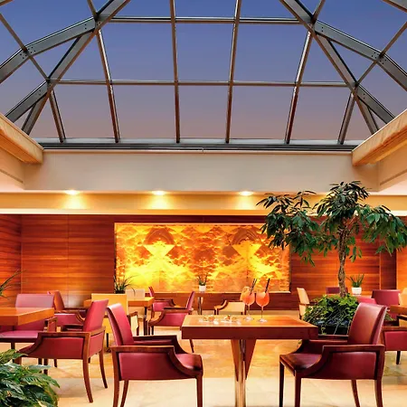 Four Points By Sheraton Hotel 4*