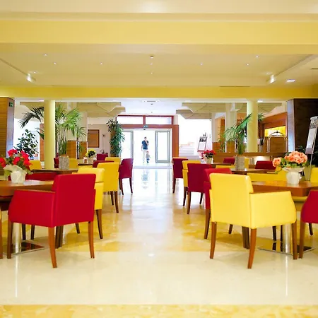 מלון Four Points By Sheraton
