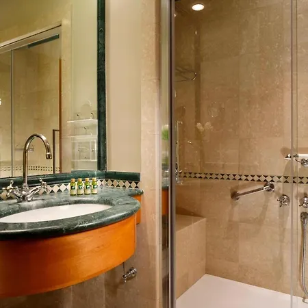 Hotel Four Points By Sheraton Siena