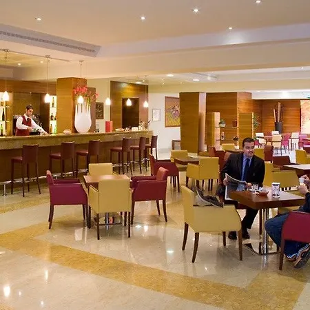 Four Points By Sheraton Hotel
