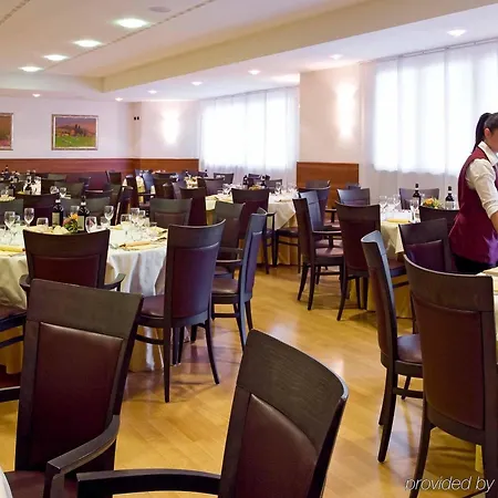 Hotel Four Points By Sheraton Siena