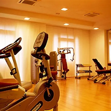 Four Points By Sheraton Отель