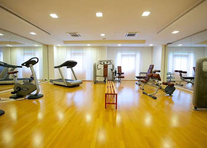 Four Points By Sheraton Отель 4*