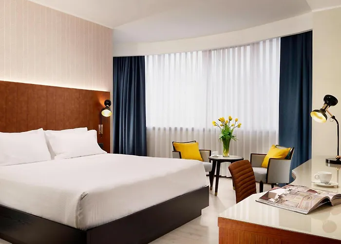 Four Points By Sheraton Сиена