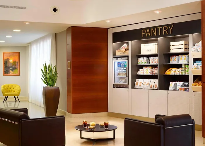 Four Points By Sheraton Отель 4*