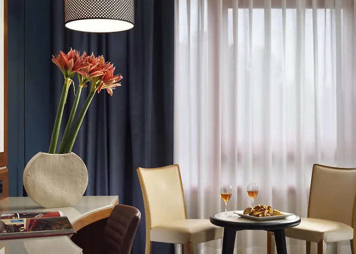 Отель Four Points By Sheraton 4*