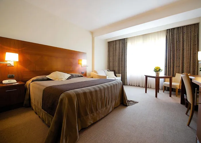 Four Points By Sheraton 4* Сиена